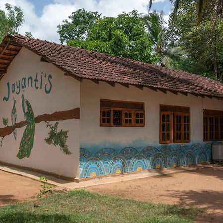 Jayanti'S Otel Sigiriya Dış mekan fotoğraf